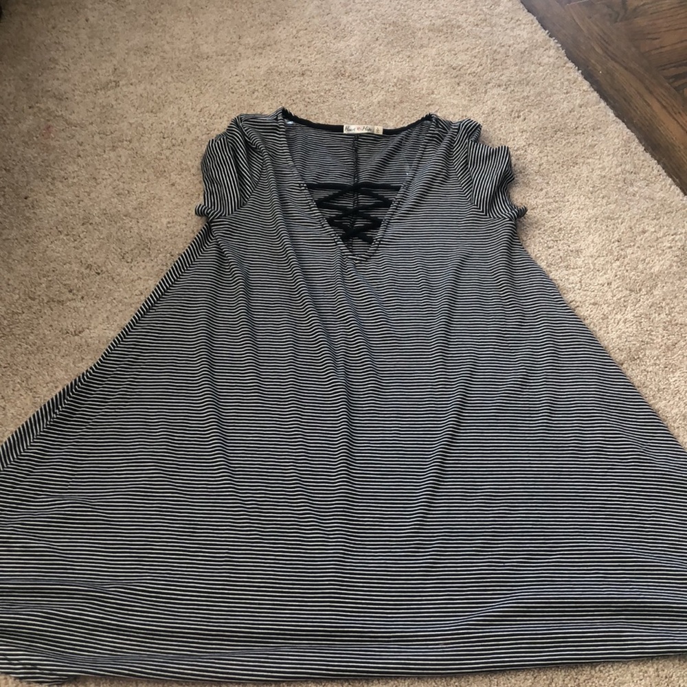 Dress - Picture 4 of 6